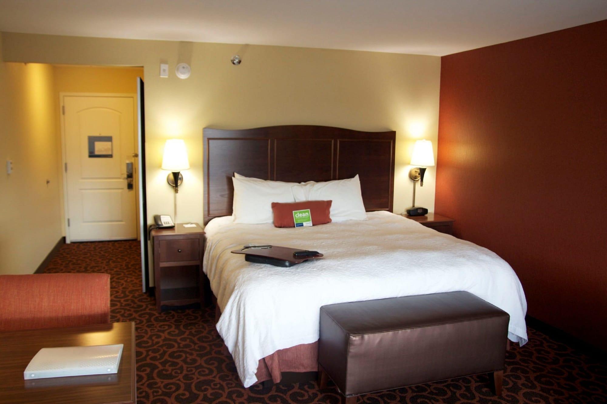 Hampton Inn & Suites Watertown Zewnętrze zdjęcie