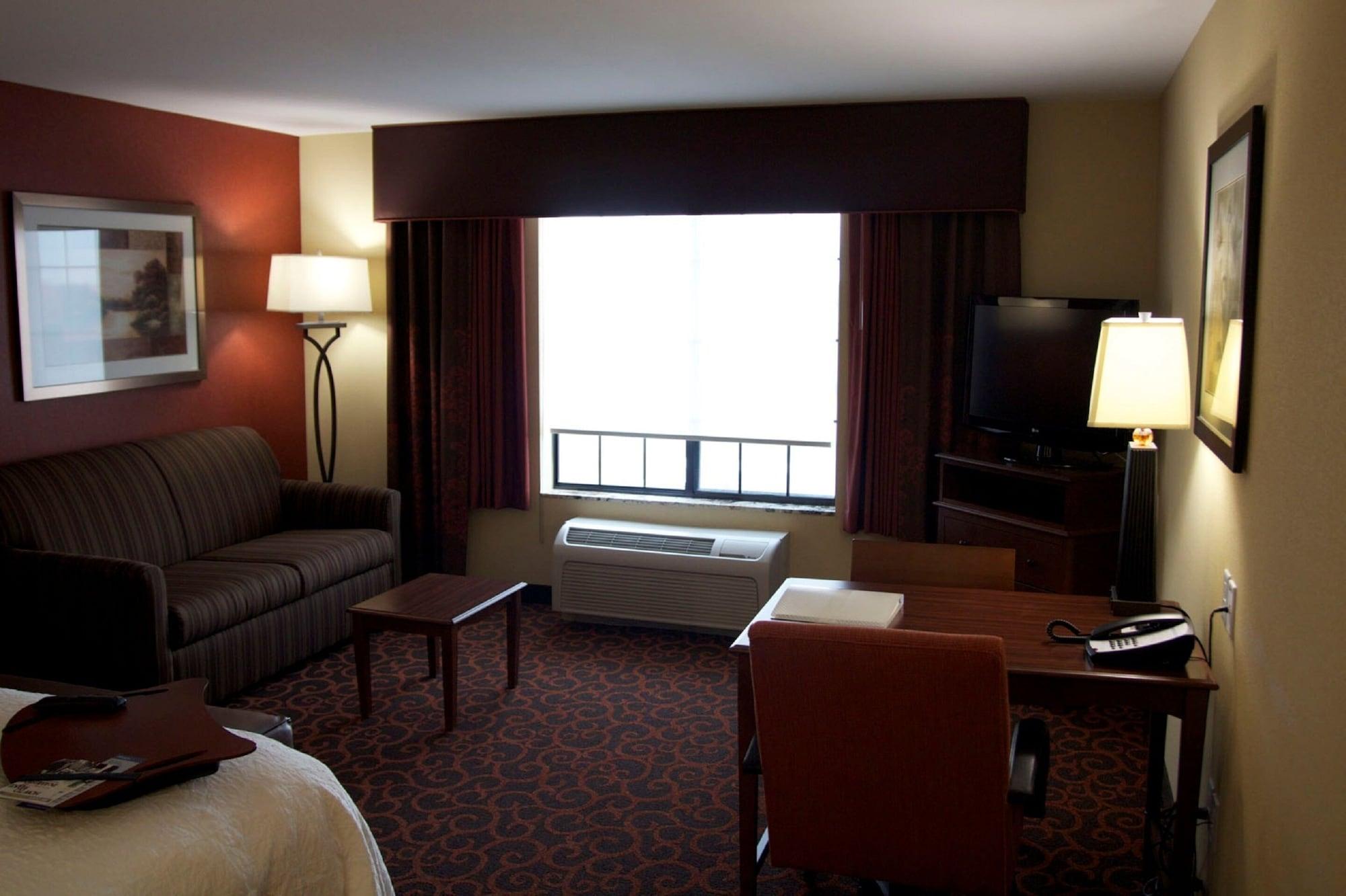 Hampton Inn & Suites Watertown Zewnętrze zdjęcie