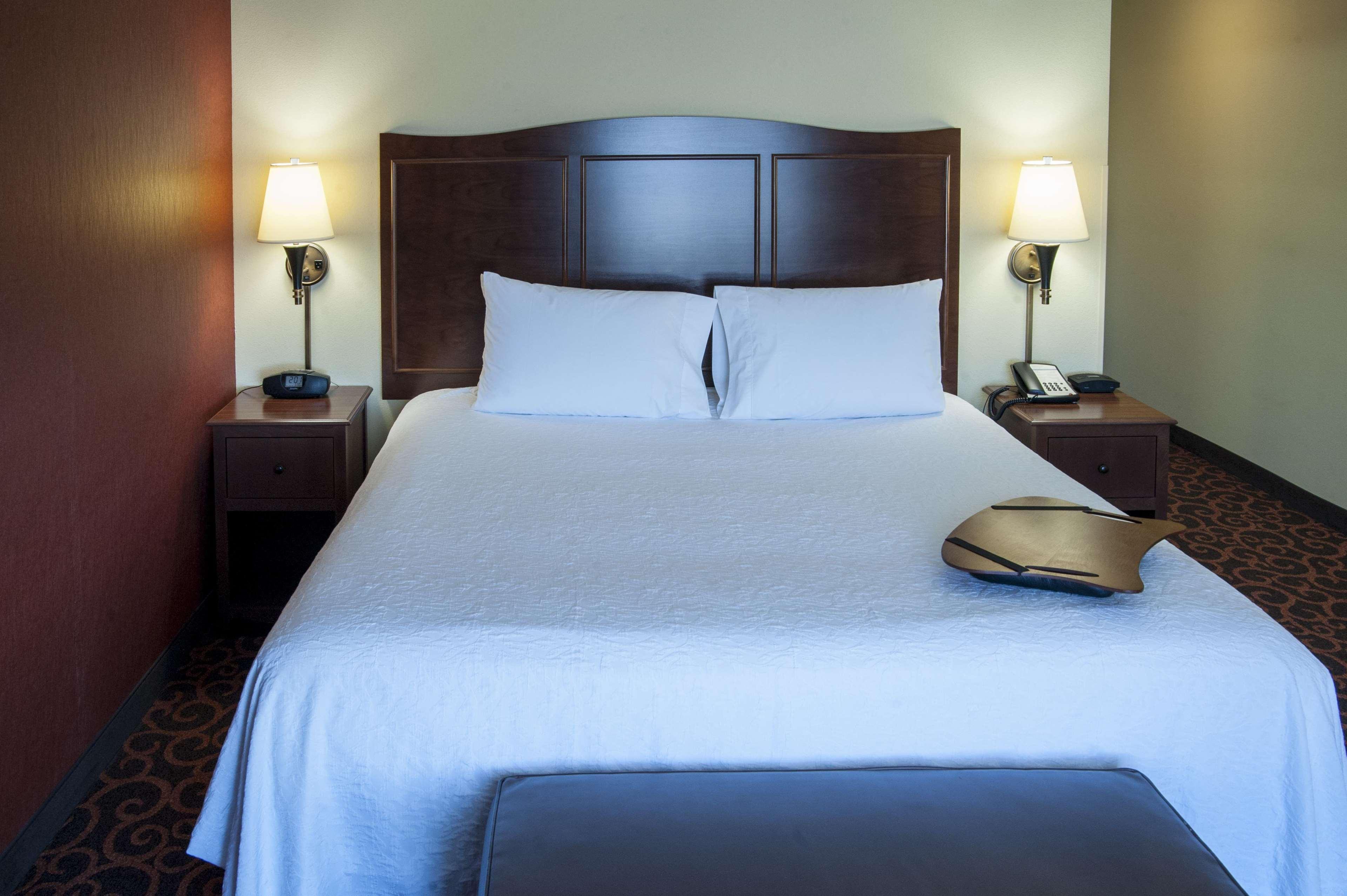 Hampton Inn & Suites Watertown Zewnętrze zdjęcie