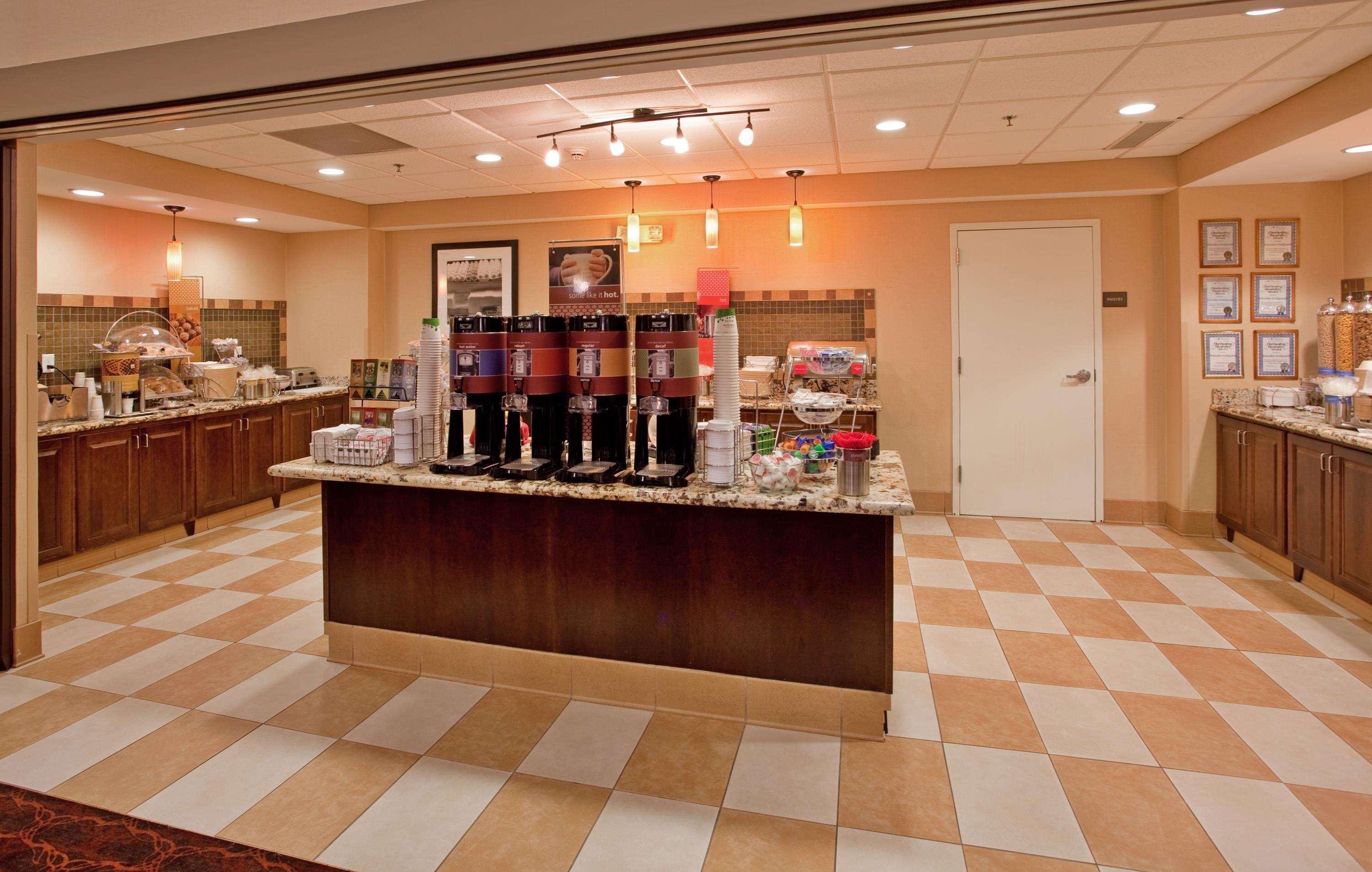 Hampton Inn & Suites Watertown Zewnętrze zdjęcie