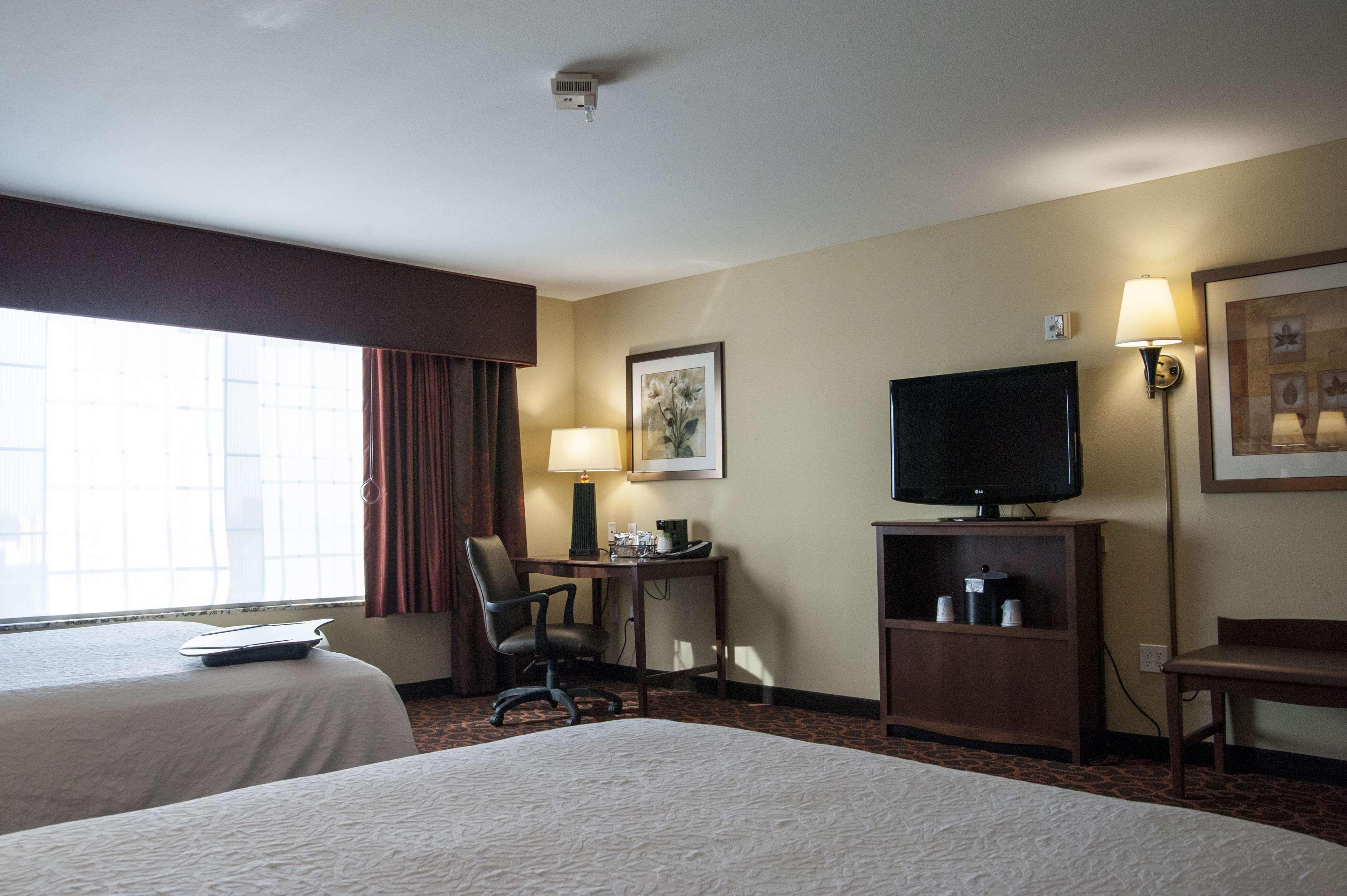 Hampton Inn & Suites Watertown Zewnętrze zdjęcie