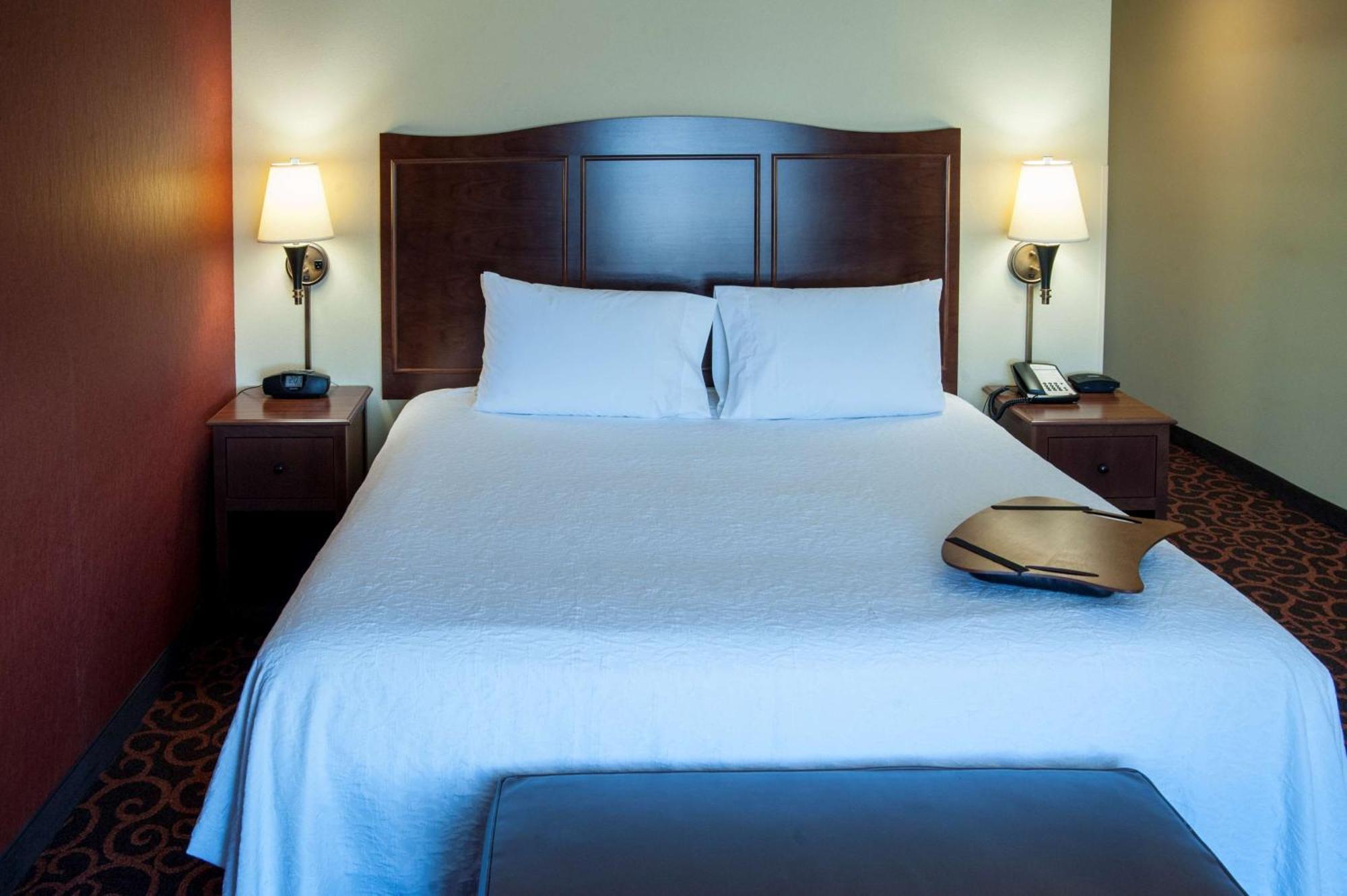 Hampton Inn & Suites Watertown Zewnętrze zdjęcie