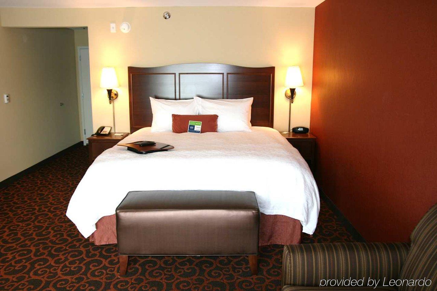 Hampton Inn & Suites Watertown Pokój zdjęcie