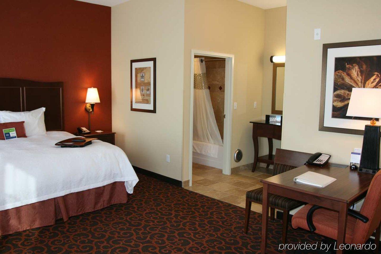 Hampton Inn & Suites Watertown Pokój zdjęcie