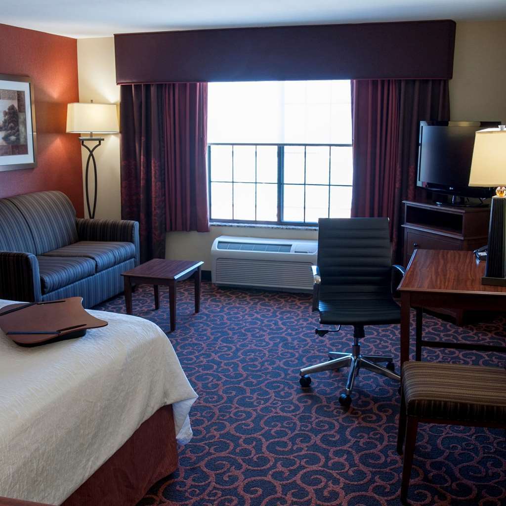 Hampton Inn & Suites Watertown Pokój zdjęcie